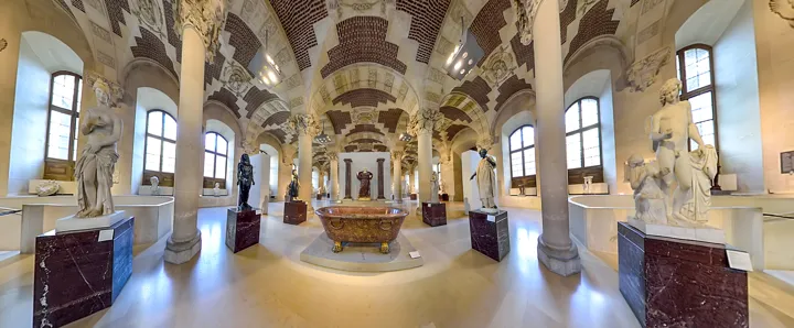 Louvre Museum panoramic experience preview