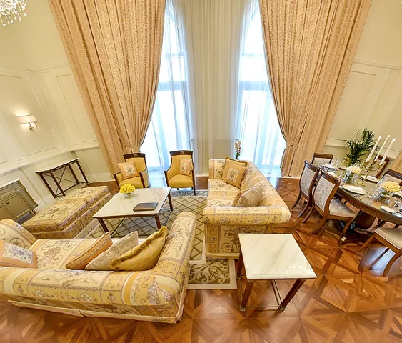 Signature Suite panoramic experience preview